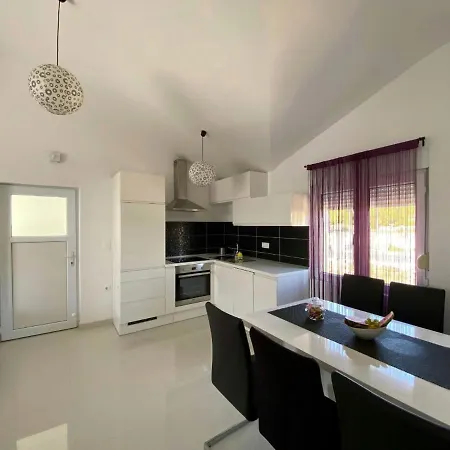 With Parking Space Maslenica, Novigrad - 12636 Jasenice (Zadar)